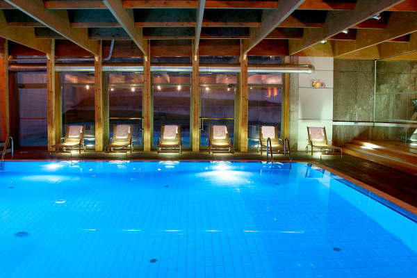 abba_Burgos_Hotel_Piscina_y_gimnasio_1.jpg