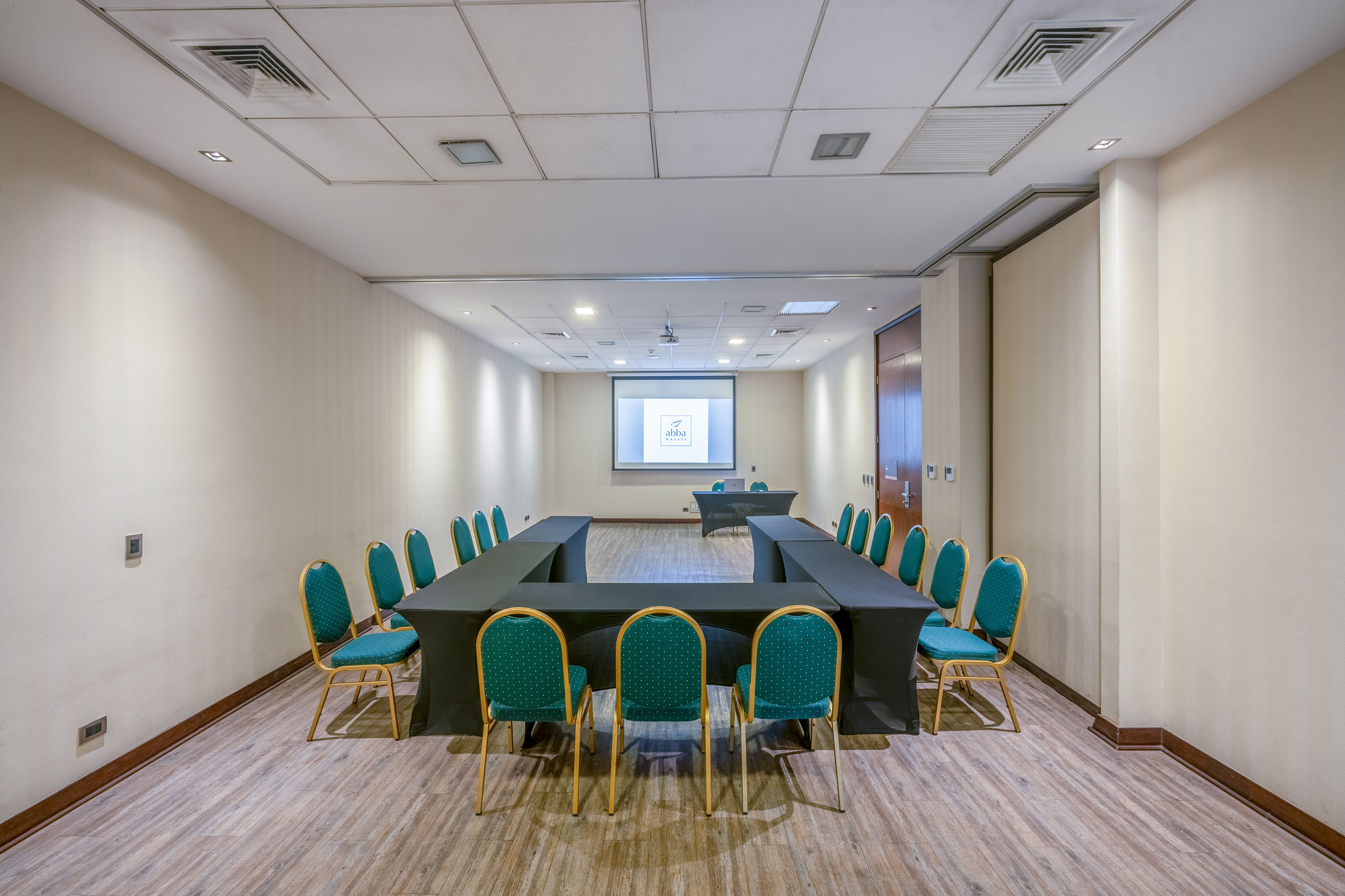 abba Presidente Suites Santiago