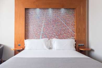 Habitación abba – Cama de Matrimonio Garantizada