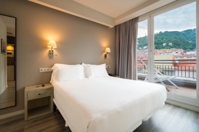 Estudio abba con terraza