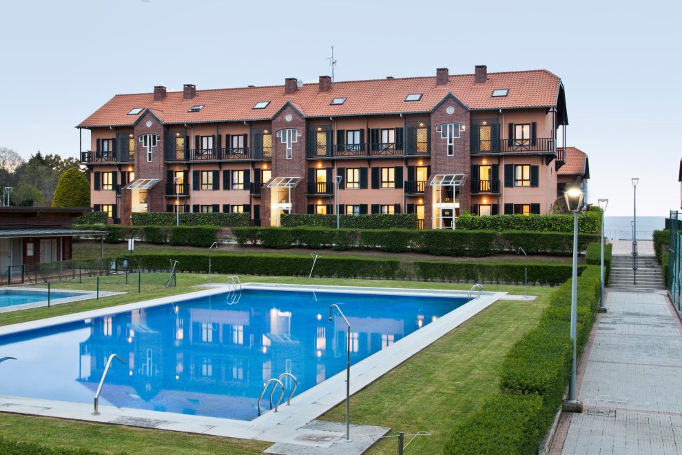abba Comillas Apartments