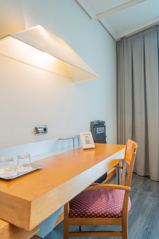 abba Sants Hotel