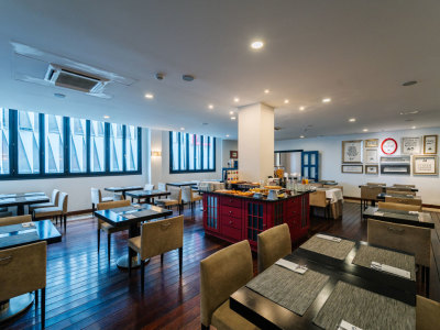 abba Euskalduna hotel