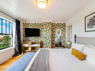 abbaGO The Tower Hotel